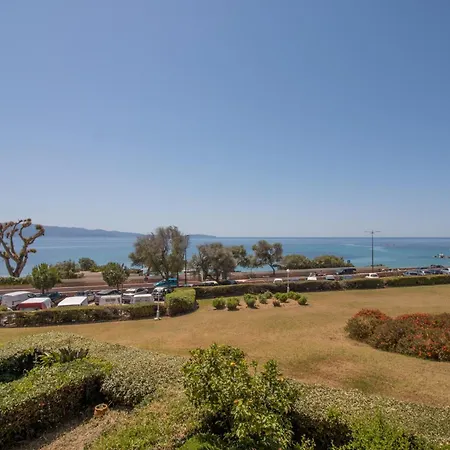 Aria Marina アパート *